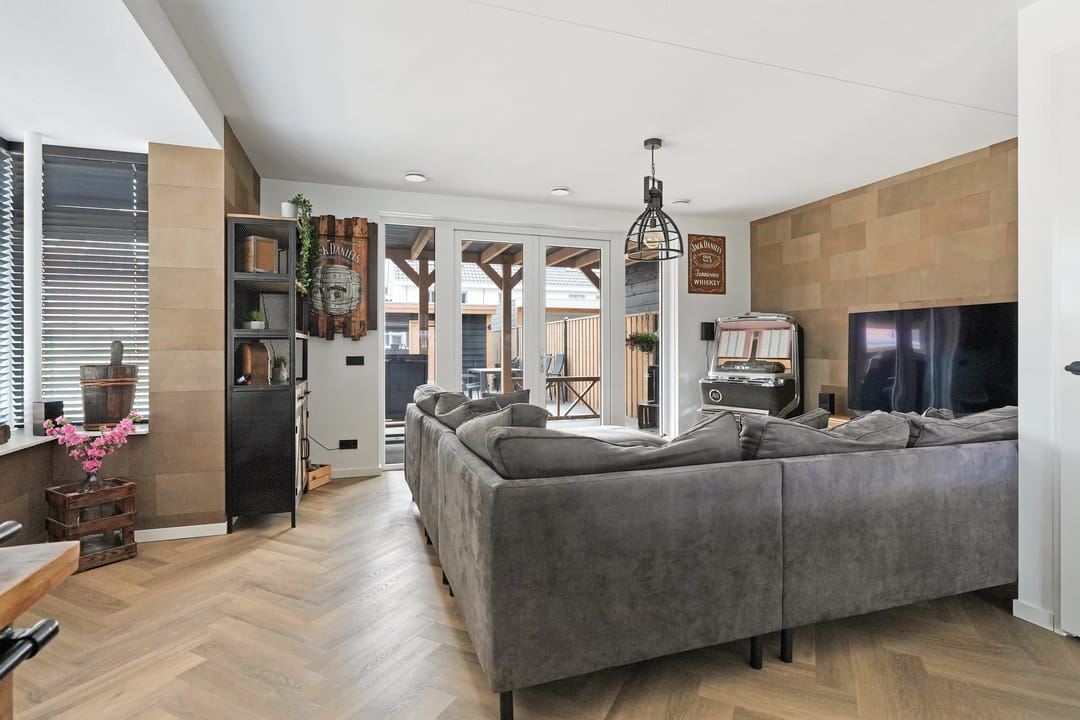 Foto 8 van Miles Davisstraat 60