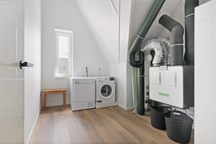 Foto 22 van Miles Davisstraat 60