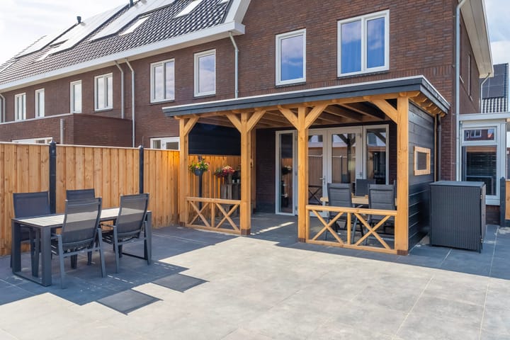 Foto 24 van Miles Davisstraat 60