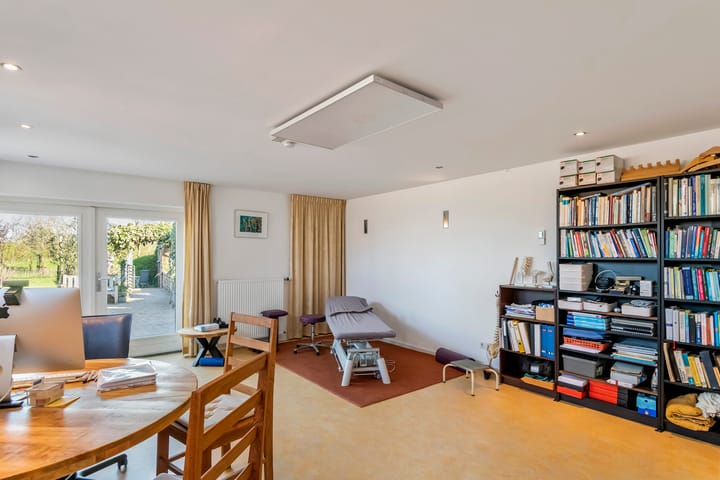 Foto 38 van Dorpsstraat 56