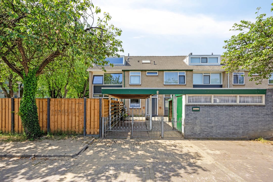 Foto 1 van Schubertstraat 1