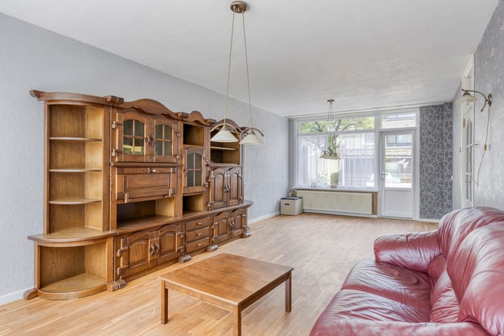 Photo 4 of Schubertstraat 1