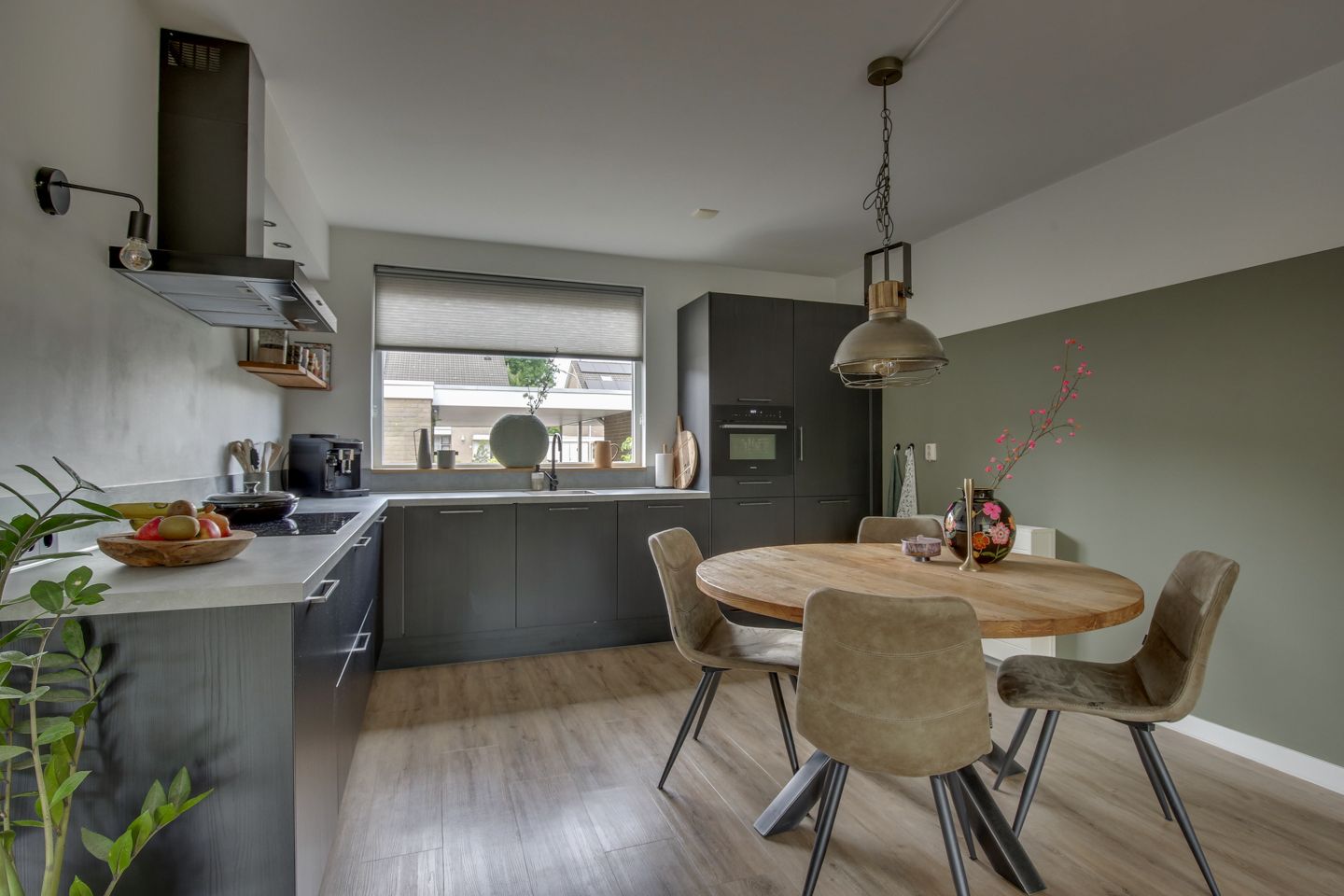 Photo 3 of Kloosterhof 38