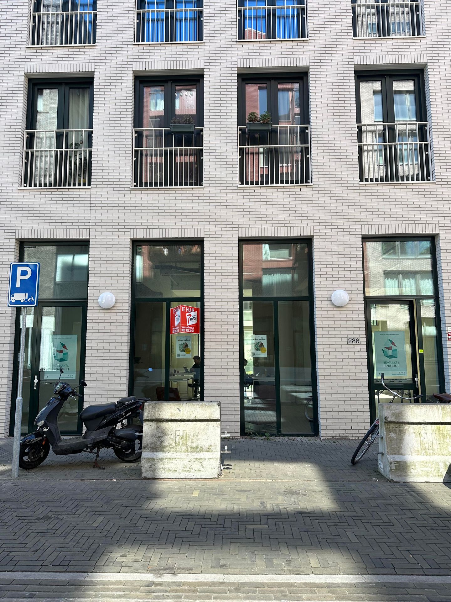 View photo 1 of Oostenburgermiddenstraat 286