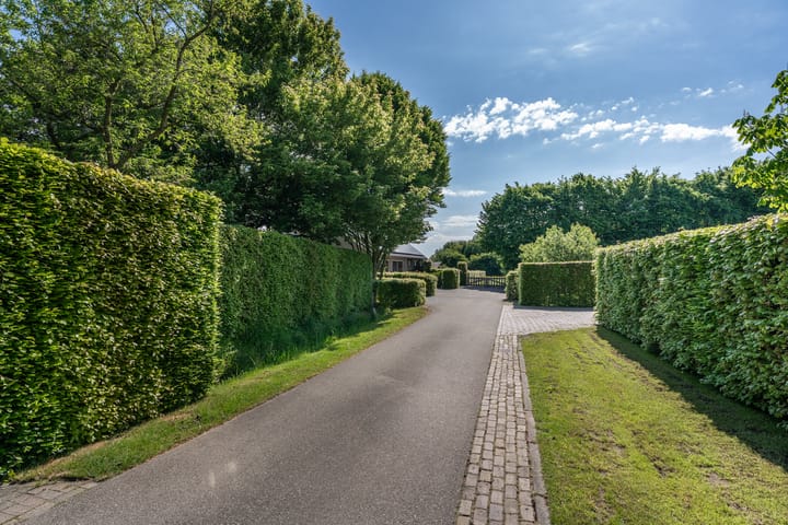 Foto 46 van Woudseweg 23