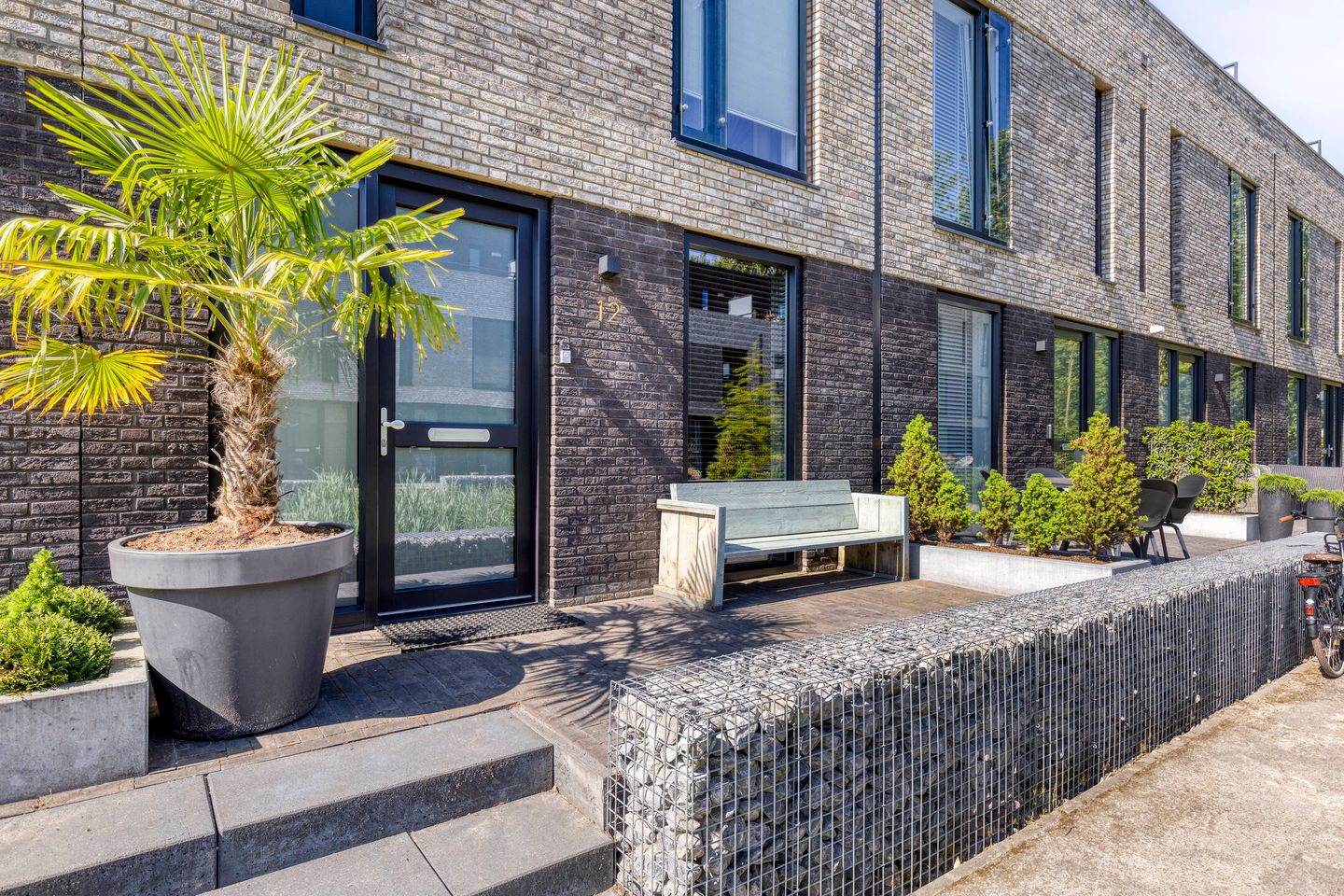 Photo 4 of Janey Tetarypad 12