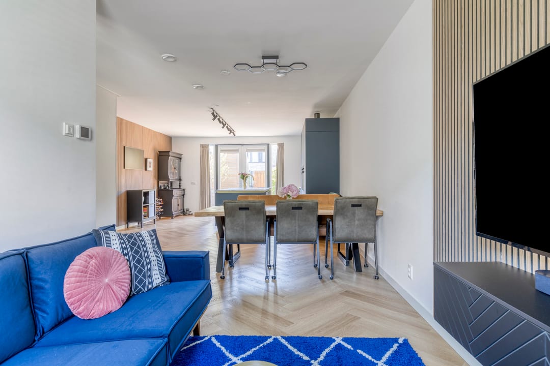 Photo 17 of Janey Tetarypad 12