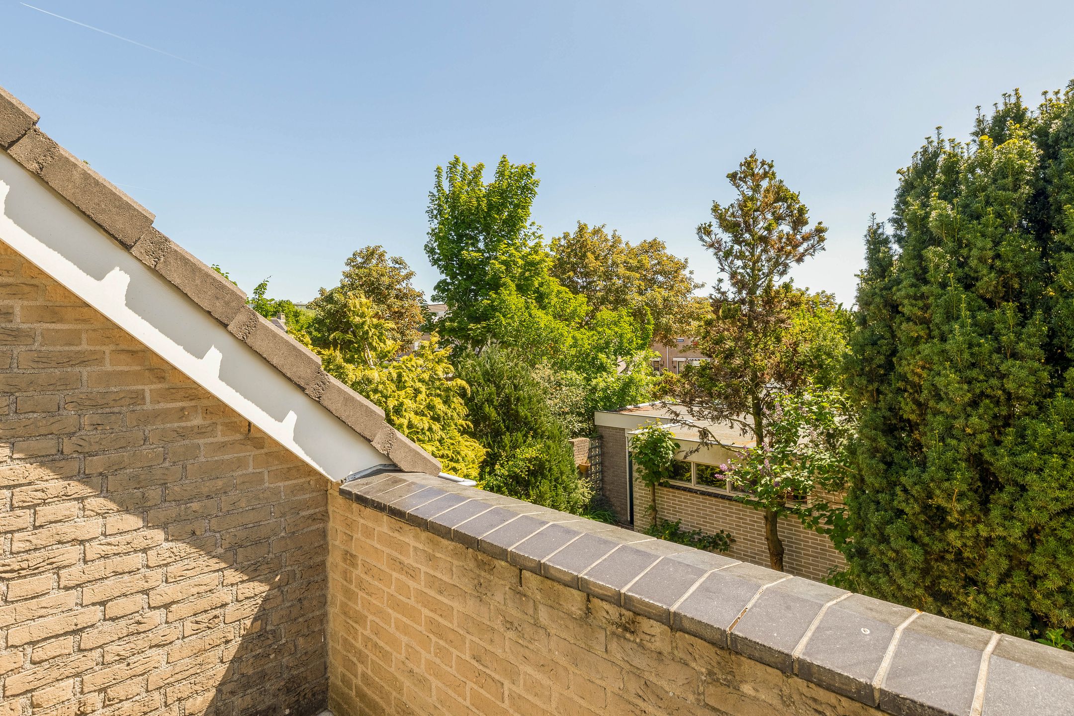 Foto 27 van Henriette Roland Holstlaan 1