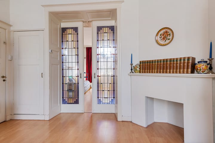 Photo 9 of Jan Nieuwenhuijzenstraat 27-A