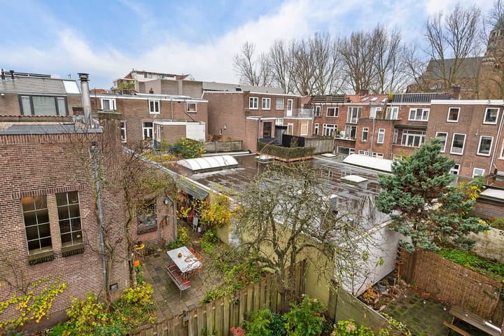 Photo 17 of Jan Nieuwenhuijzenstraat 27-A