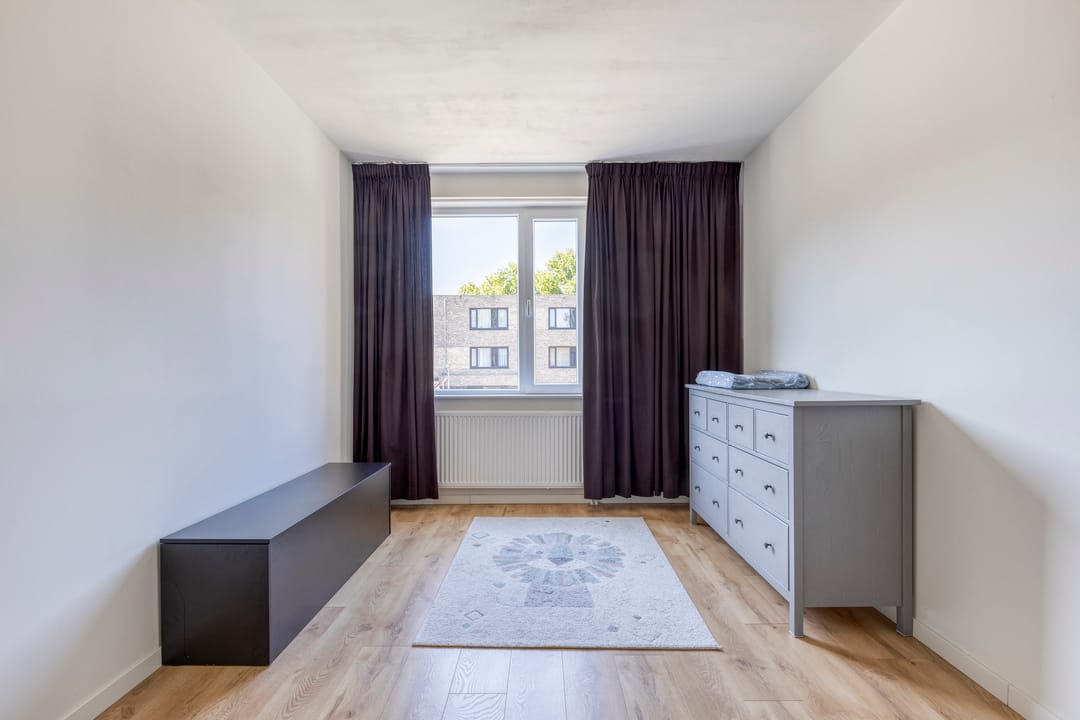 Photo 37 of Janey Tetarypad 12