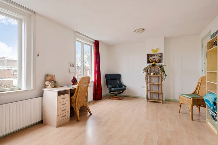 Photo 25 of Jan Nieuwenhuijzenstraat 27-A