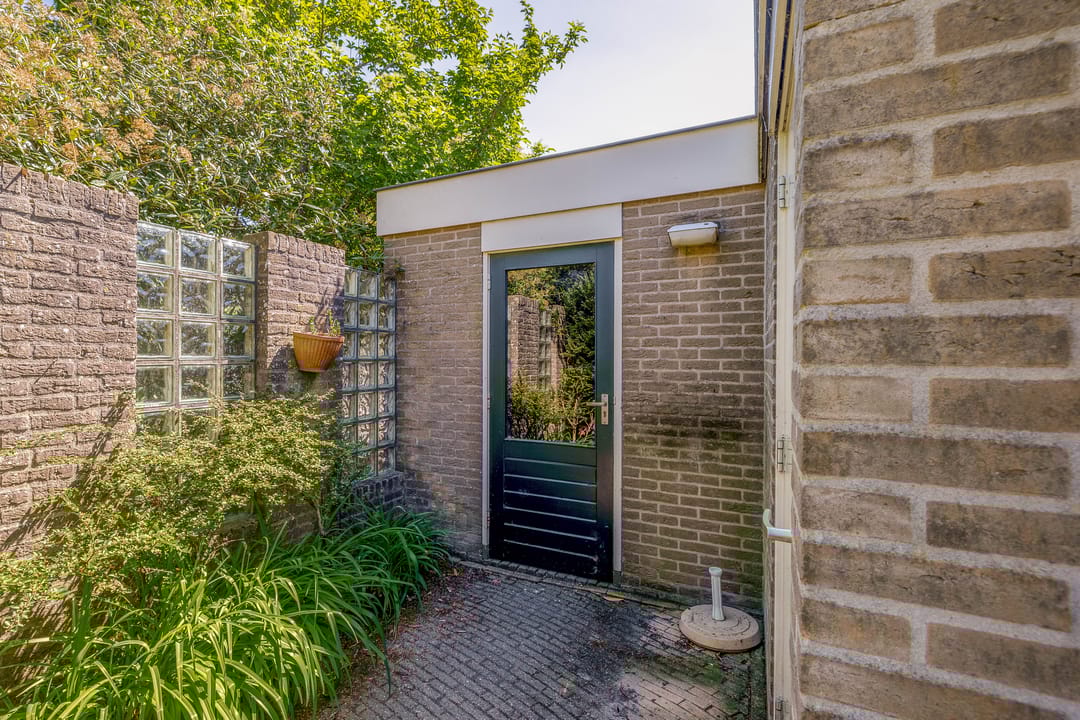 Foto 41 van Henriette Roland Holstlaan 1