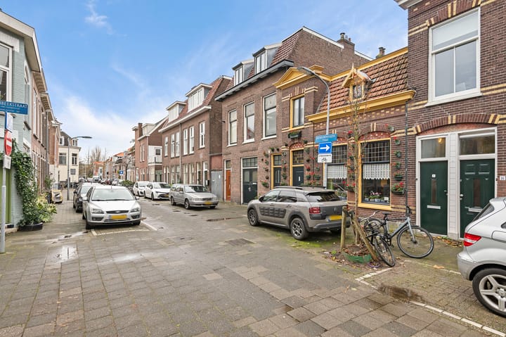 Photo 28 of Jan Nieuwenhuijzenstraat 27-A