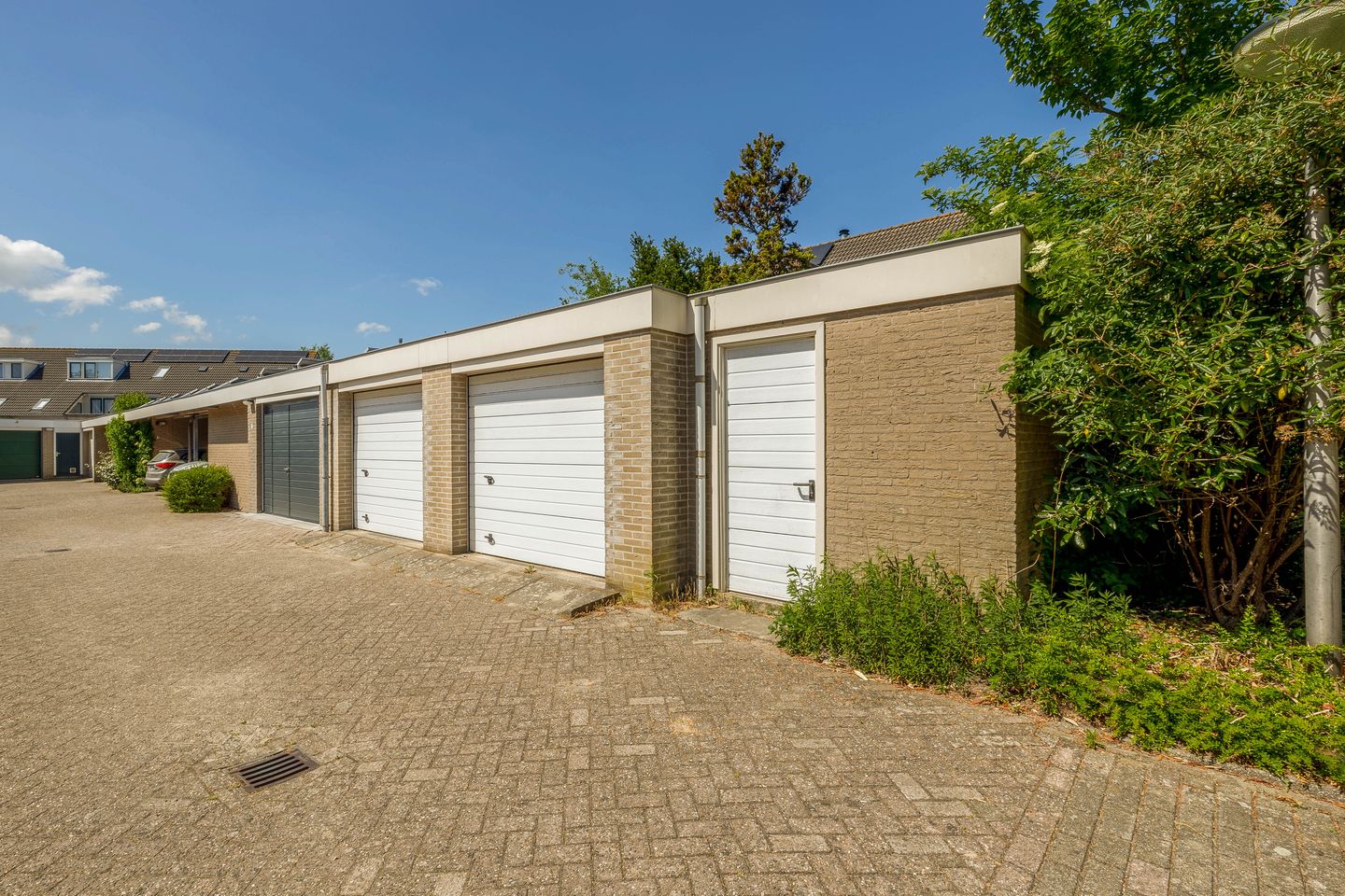 Foto 44 van Henriette Roland Holstlaan 1