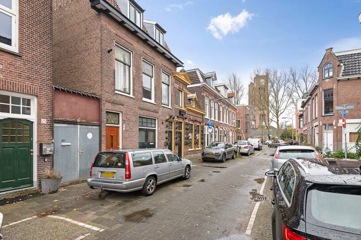 Photo 29 of Jan Nieuwenhuijzenstraat 27-A