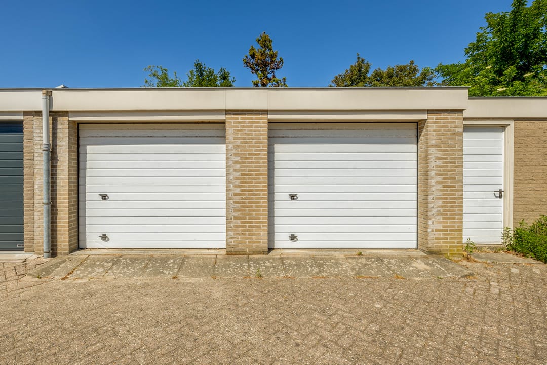 Foto 46 van Henriette Roland Holstlaan 1