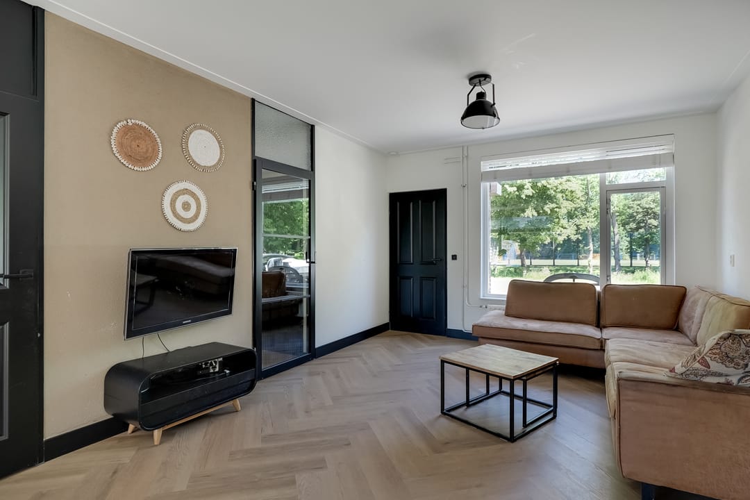 Foto 8 van Klaproos 18