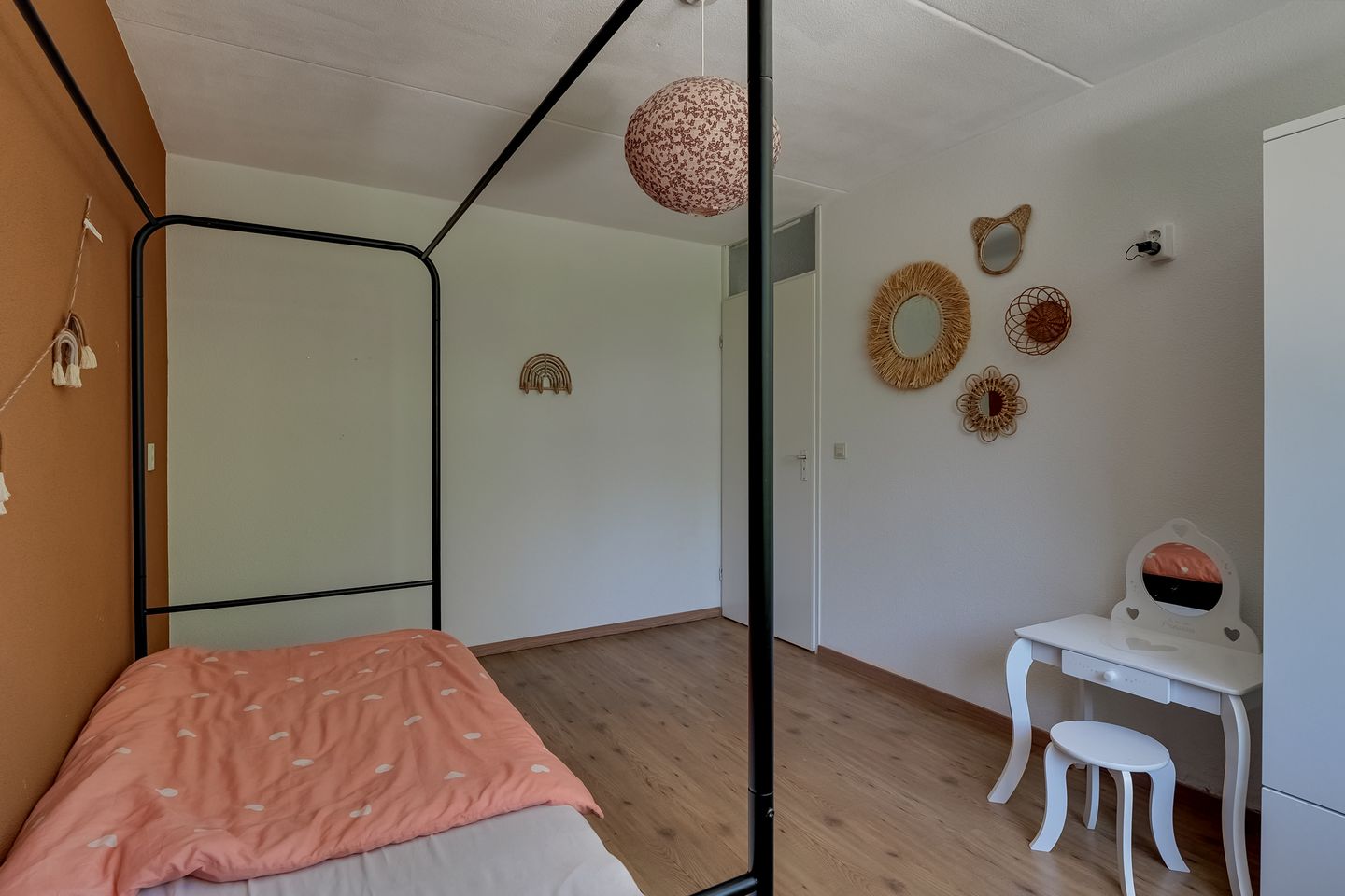 Foto 25 van Klaproos 18