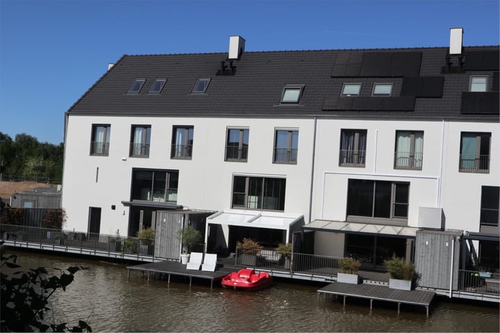 Foto 1 van Waterfront 377