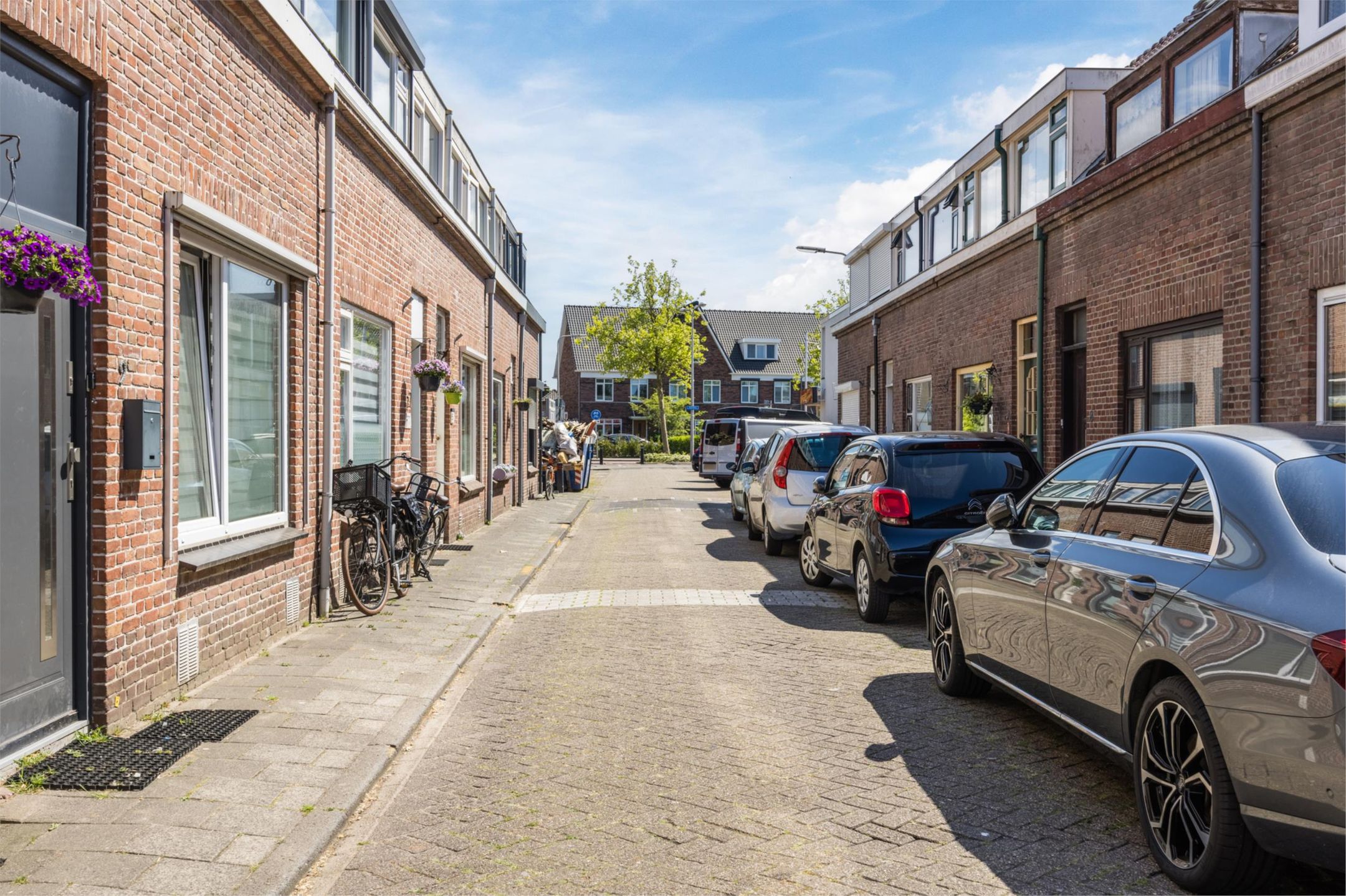 Photo 48 of Prins Hendrikstraat 16