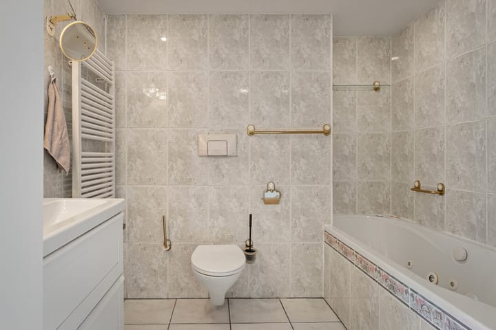 Foto 5 van Viergrenzenweg 210