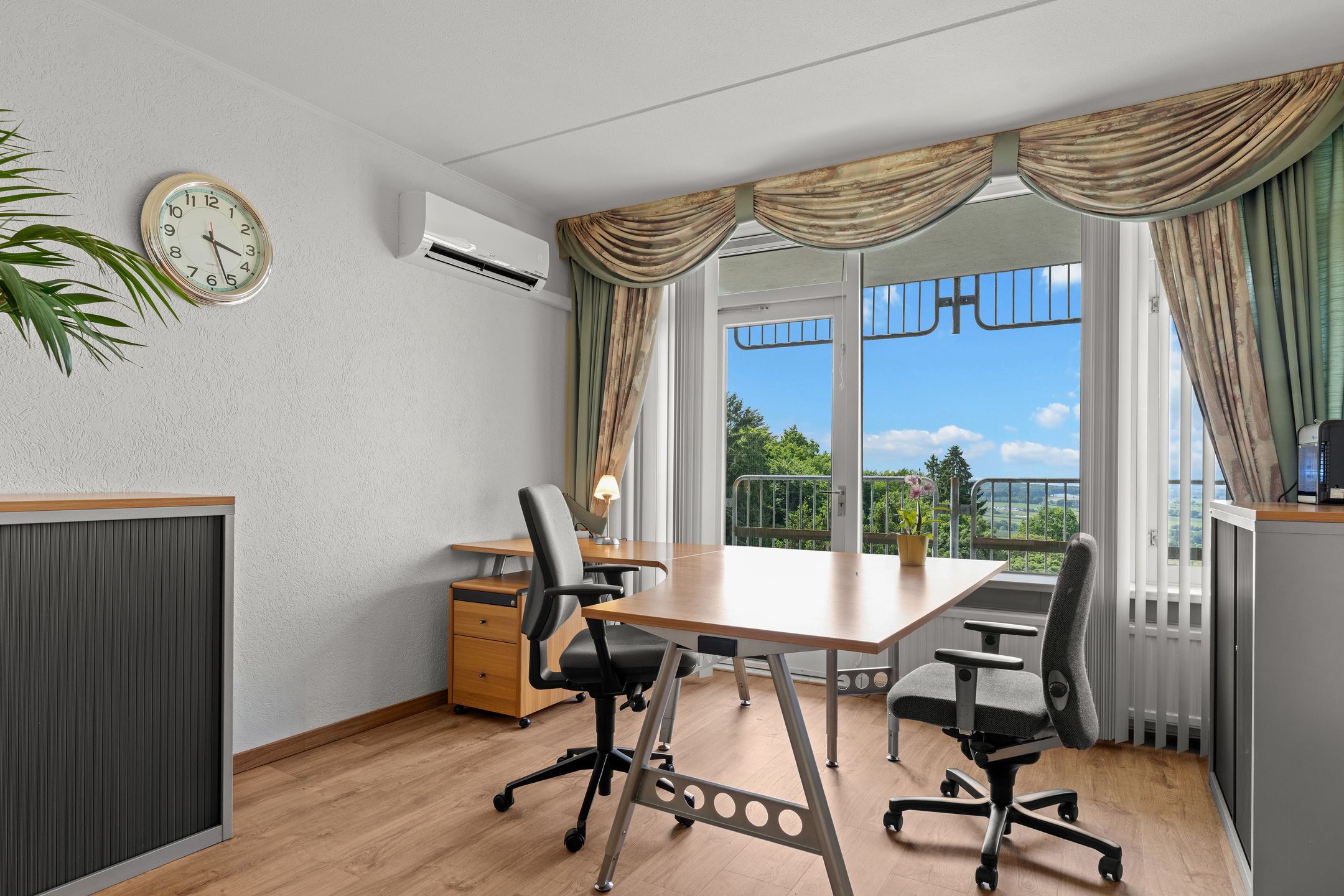 Foto 15 van Viergrenzenweg 210