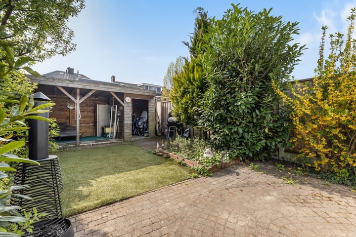 Foto 4 van Esdoornstraat 43