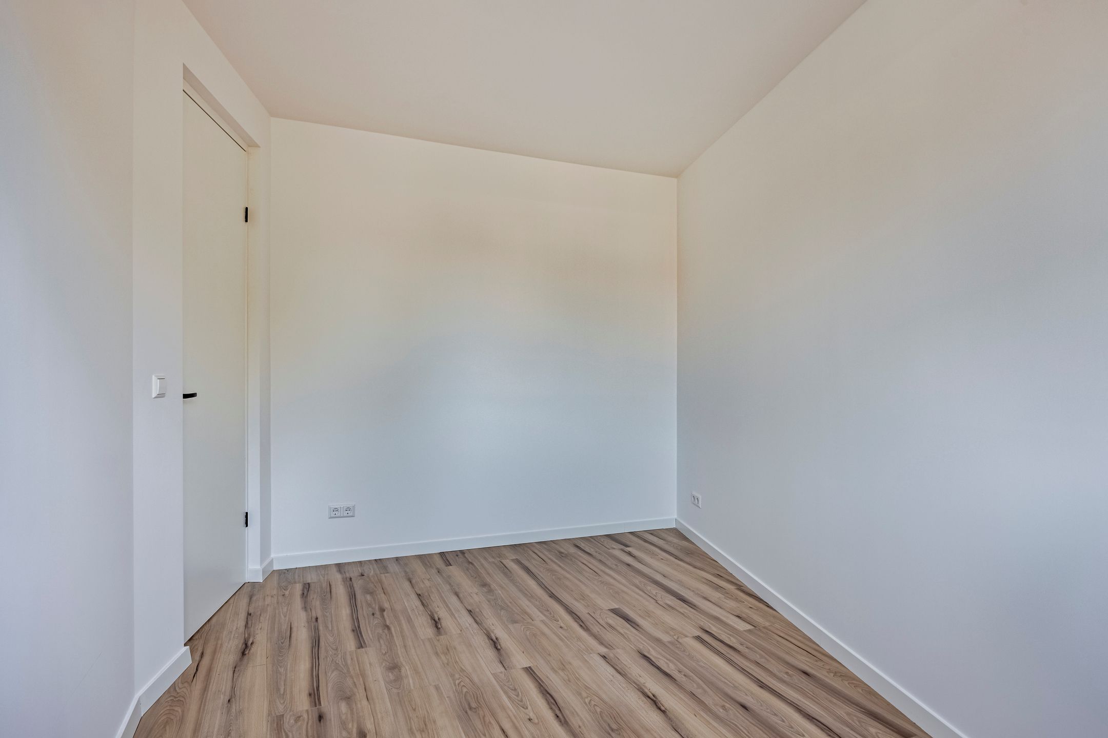 Foto 21 van Bredaseweg 38-M