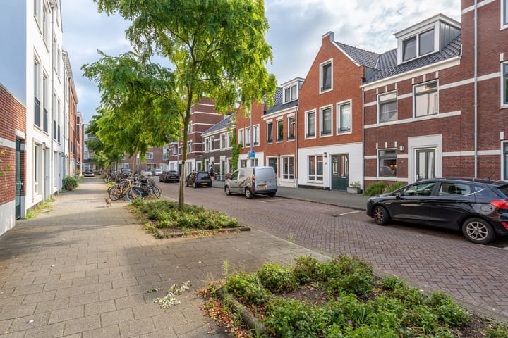 Foto 32 van Catharinastraat 26