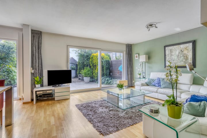 Foto 12 van Petuniastraat 45