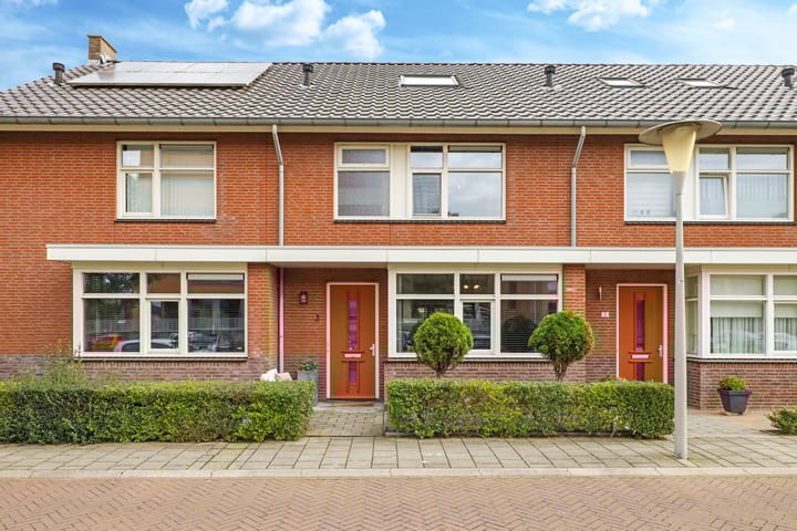 Foto 1 van Abe Lenstrahof 3