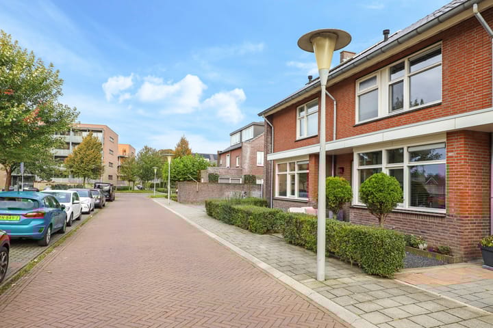 Foto 62 van Abe Lenstrahof 3