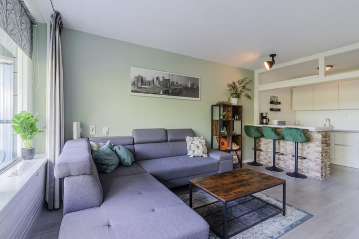 Foto 12 van Reggestraat 35