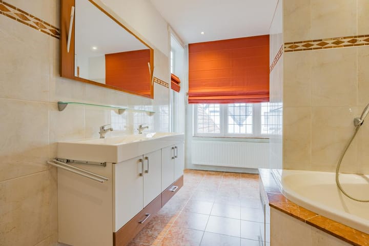 Foto 42 van Voorstraat 126