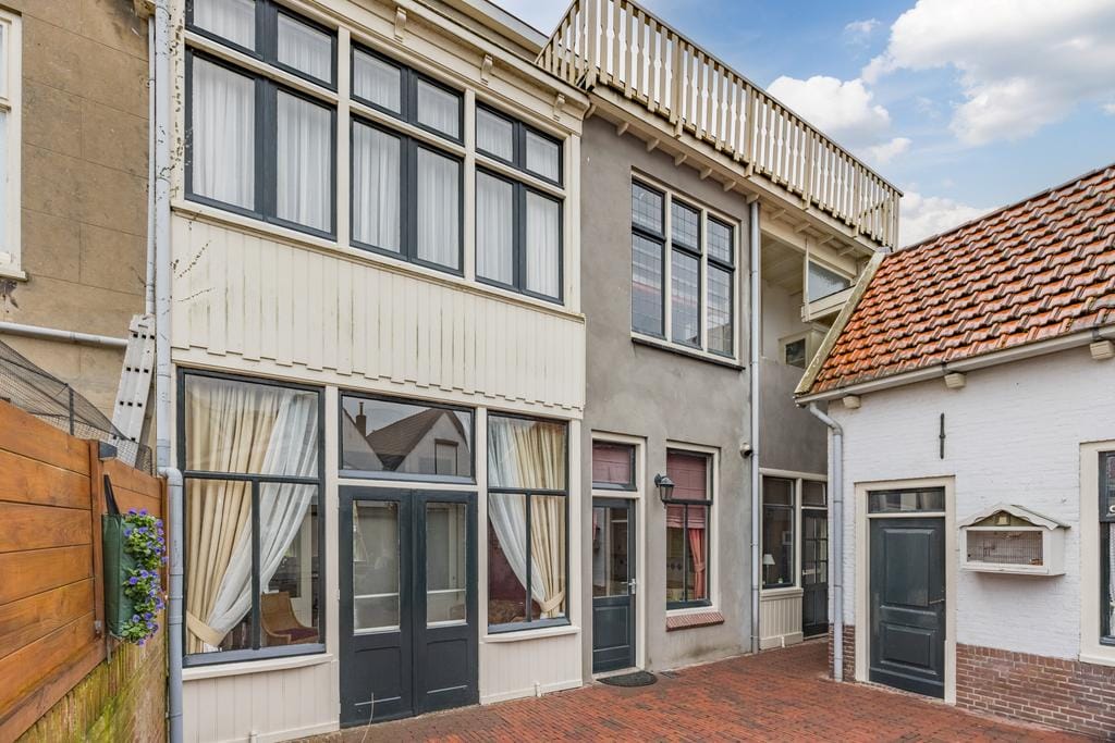 Foto 71 van Voorstraat 126