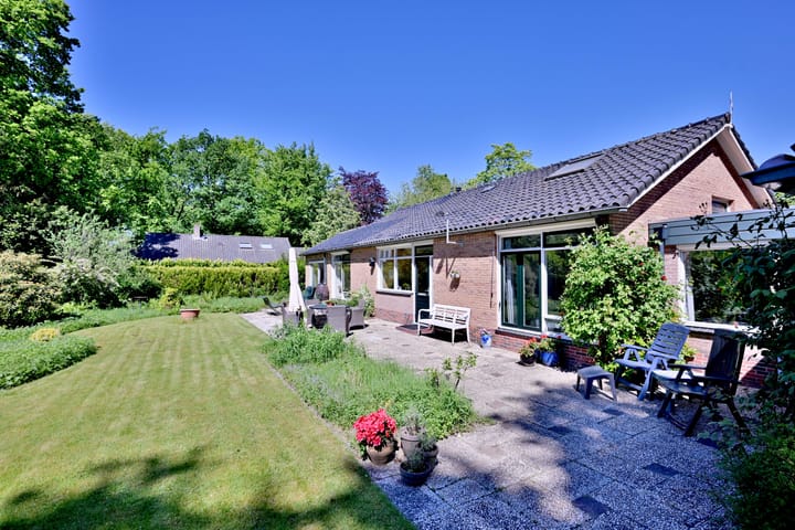 Foto 36 van De Veldkamp-laan 4