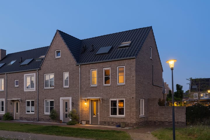 Photo 1 of Gebroeders Cohenstraat 88