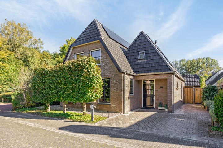 Photo 5 of Langevelderslag 84