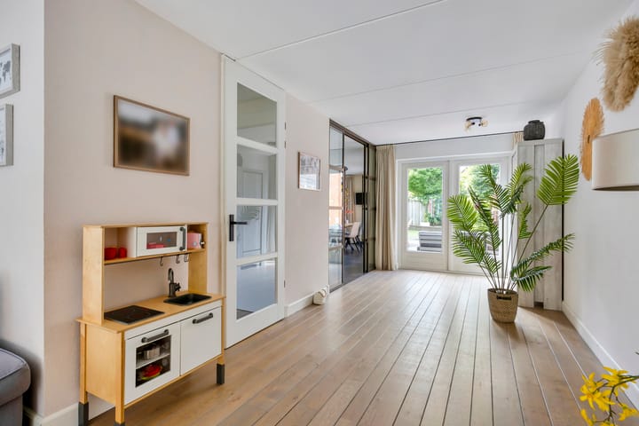 Foto 14 van Sientje van Houtenlaan 42