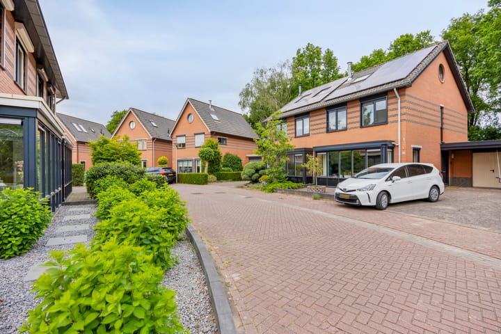 Foto 55 van Sientje van Houtenlaan 42