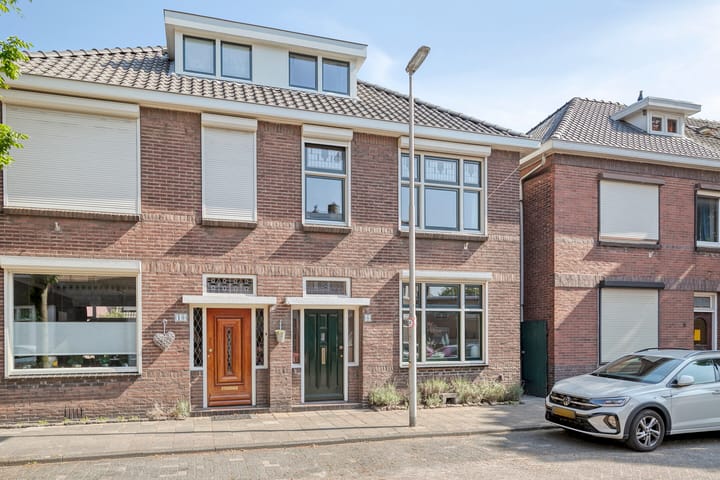 Foto 4 van St Theresiastraat 8