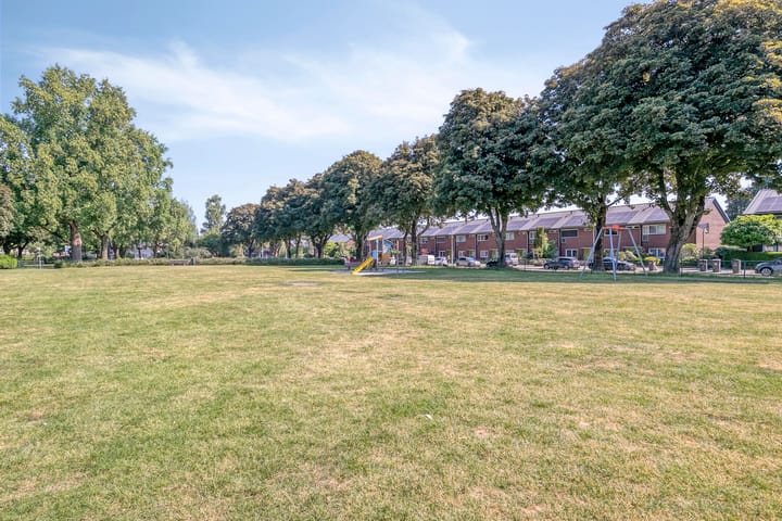 Foto 36 van St Theresiastraat 8