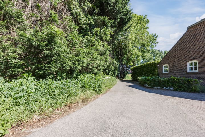 Photo 9 of Groenewoud 8