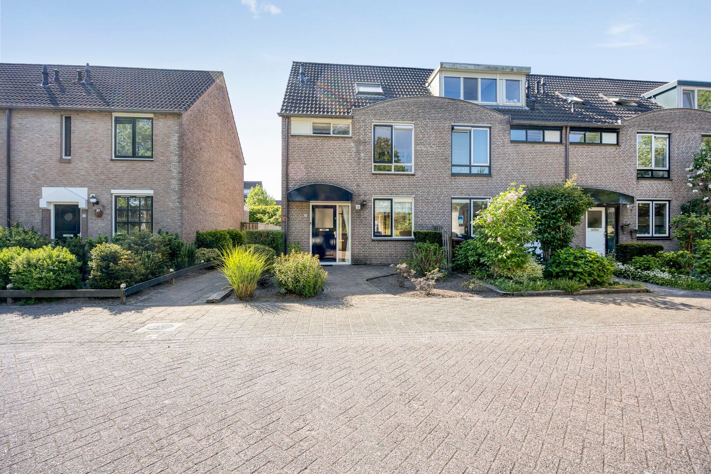 Foto 1 van Daslook 33