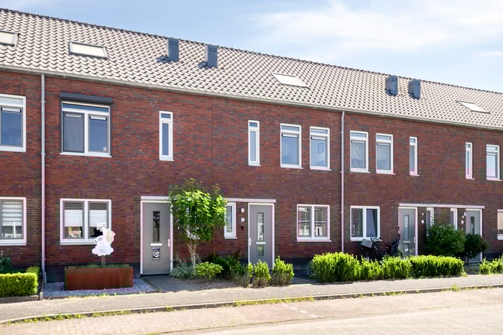 Foto 6 van Merensteinplein 5