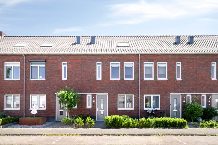 Foto 7 van Merensteinplein 5