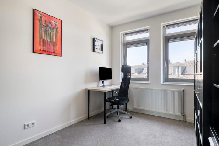 Foto 20 van Merensteinplein 5