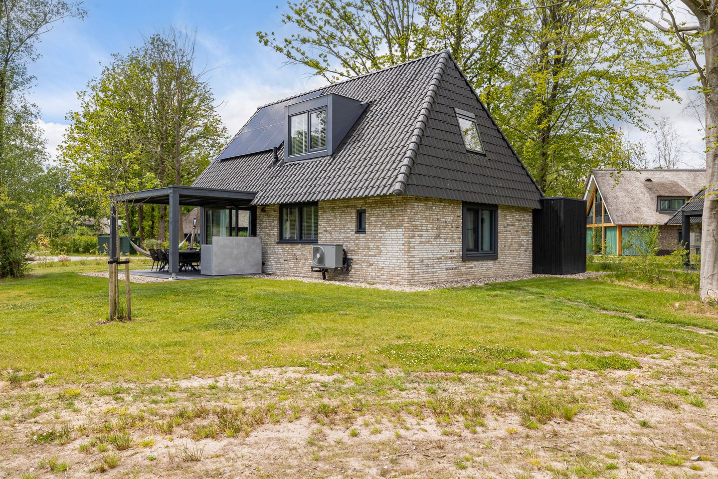 Foto 4 van Valtherweg 36-520