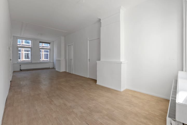 Foto 3 van Van der Helststraat 51